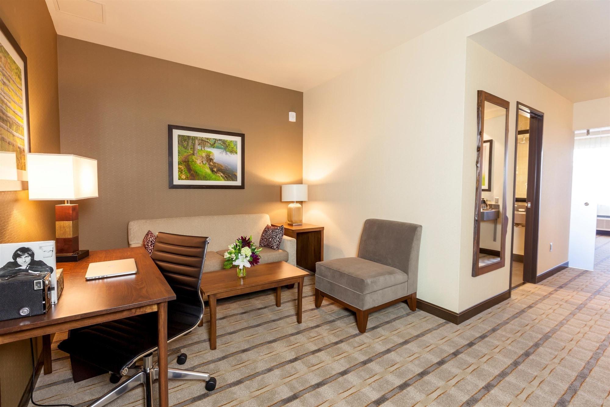 Best Western Premier Boulder Falls Inn Лебанон Экстерьер фото