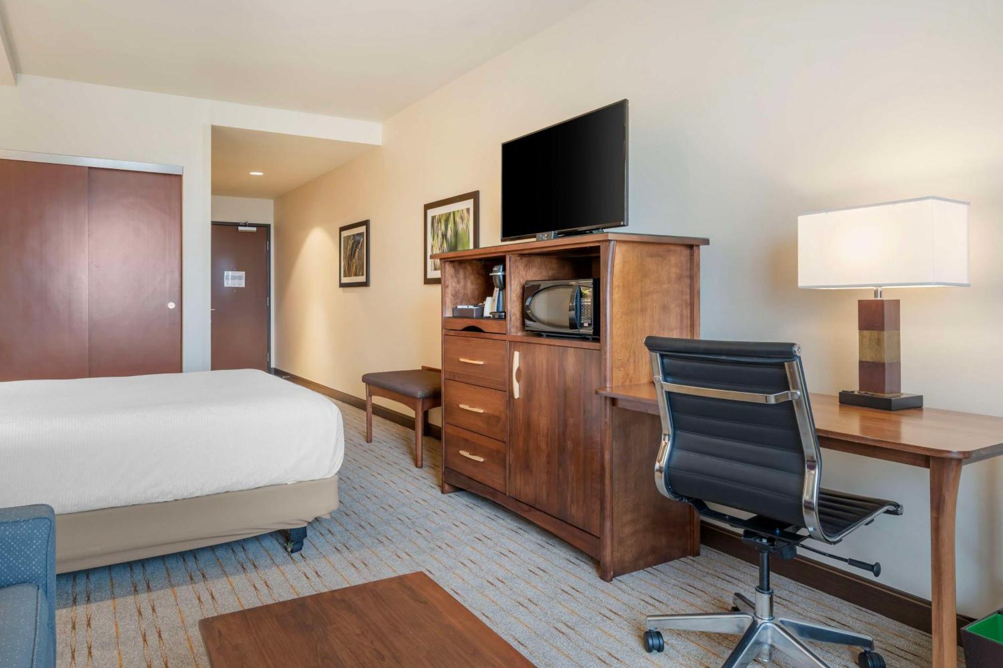 Best Western Premier Boulder Falls Inn Лебанон Экстерьер фото