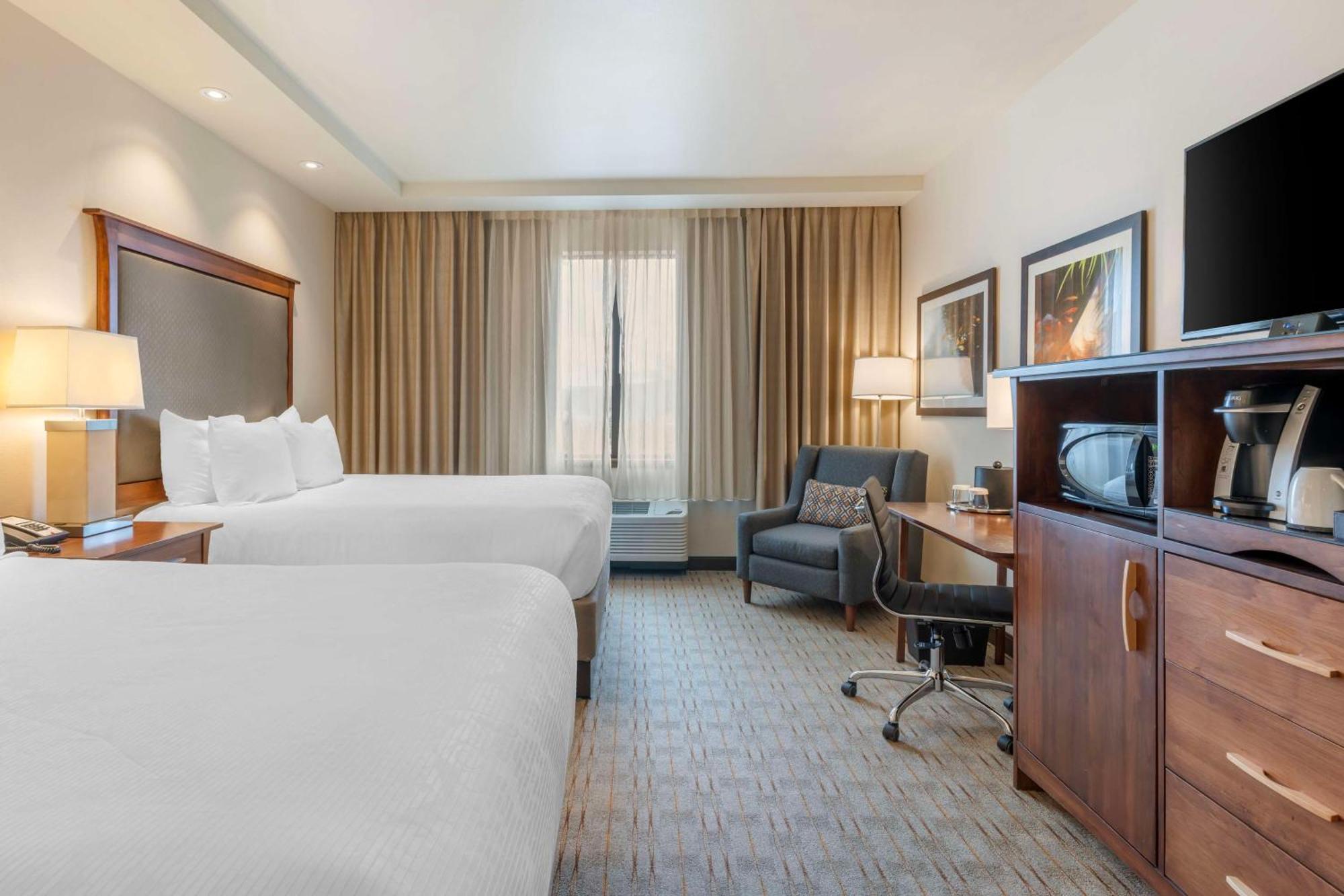 Best Western Premier Boulder Falls Inn Лебанон Экстерьер фото