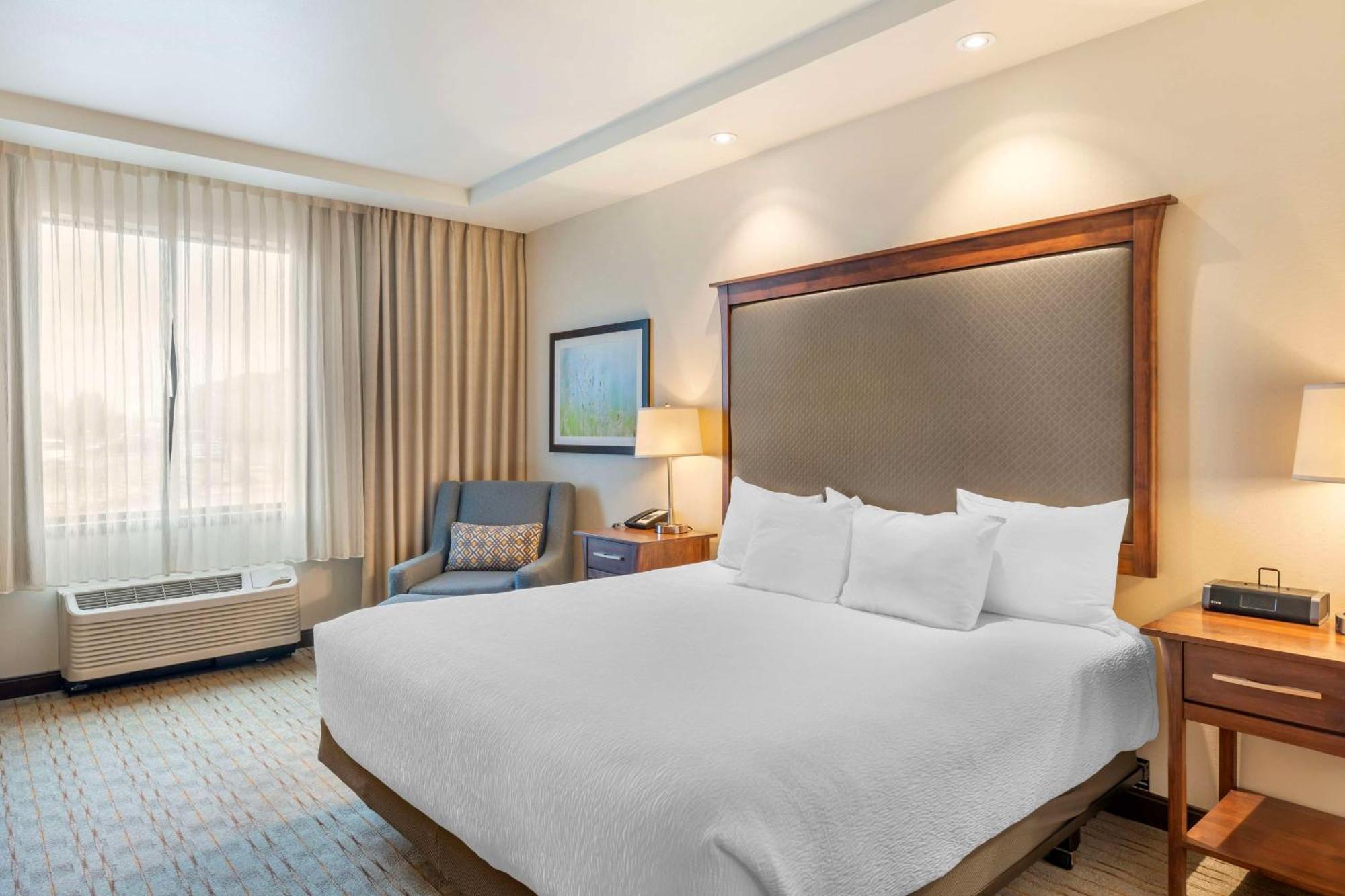 Best Western Premier Boulder Falls Inn Лебанон Экстерьер фото